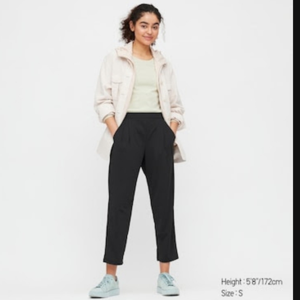Uniqlo crepe jersey tapered pant